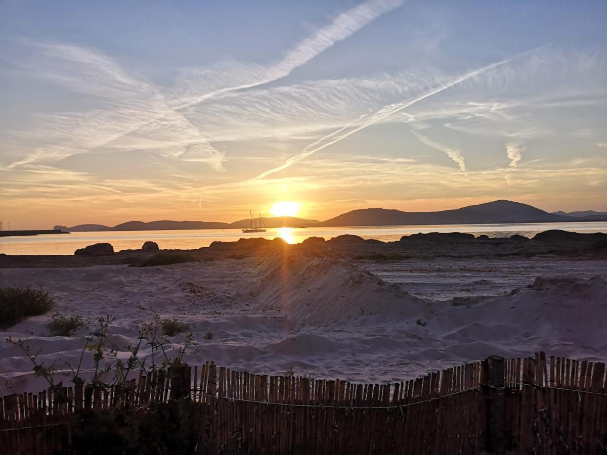 Casa Vacanze Lunatya Lägenhet Alghero Exteriör bild
