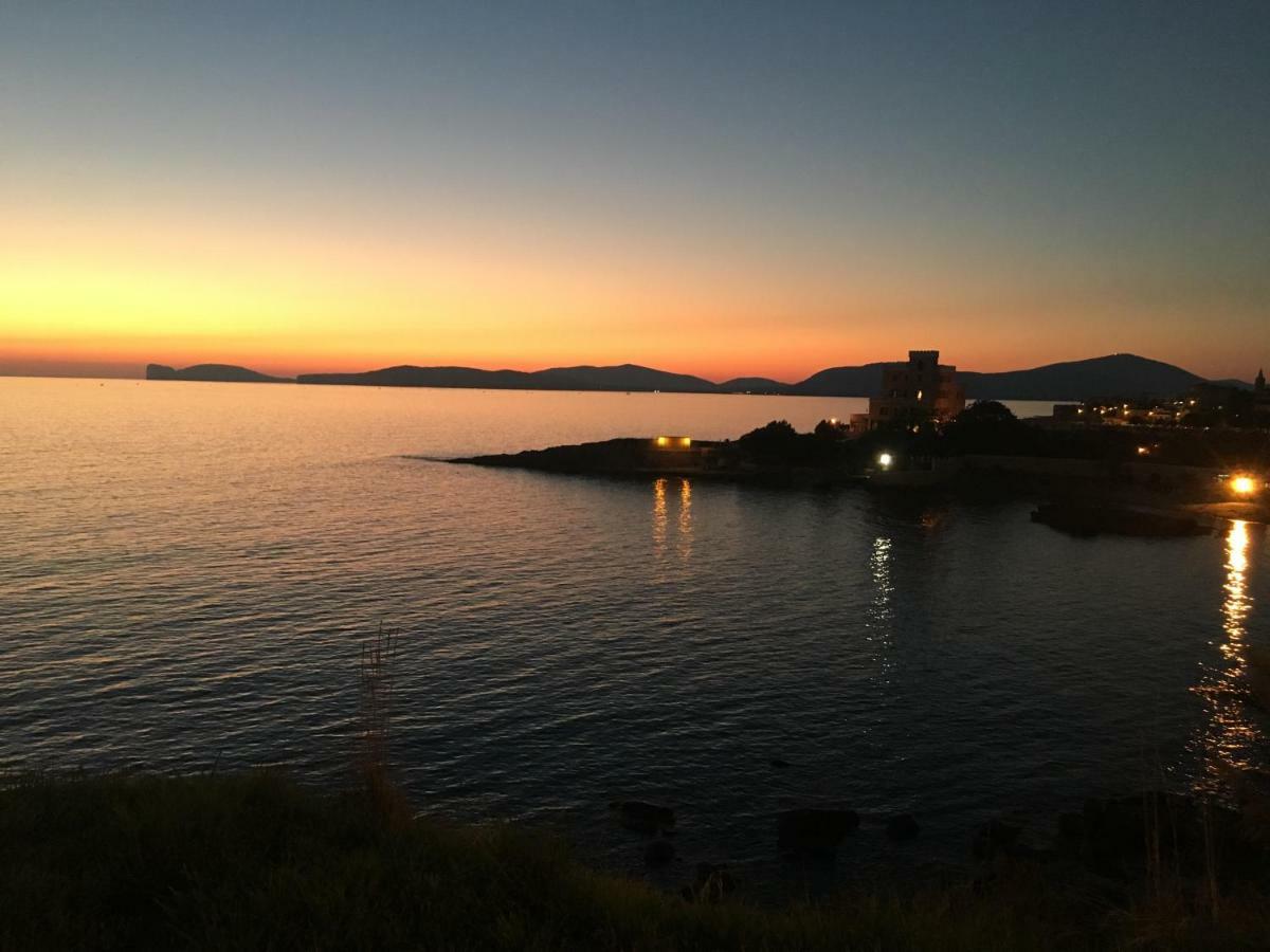 Casa Vacanze Lunatya Lägenhet Alghero Exteriör bild